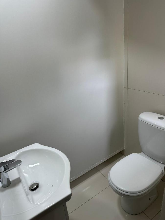 Owls Hostel Ildefonso ปอร์โต ภายนอก รูปภาพ
