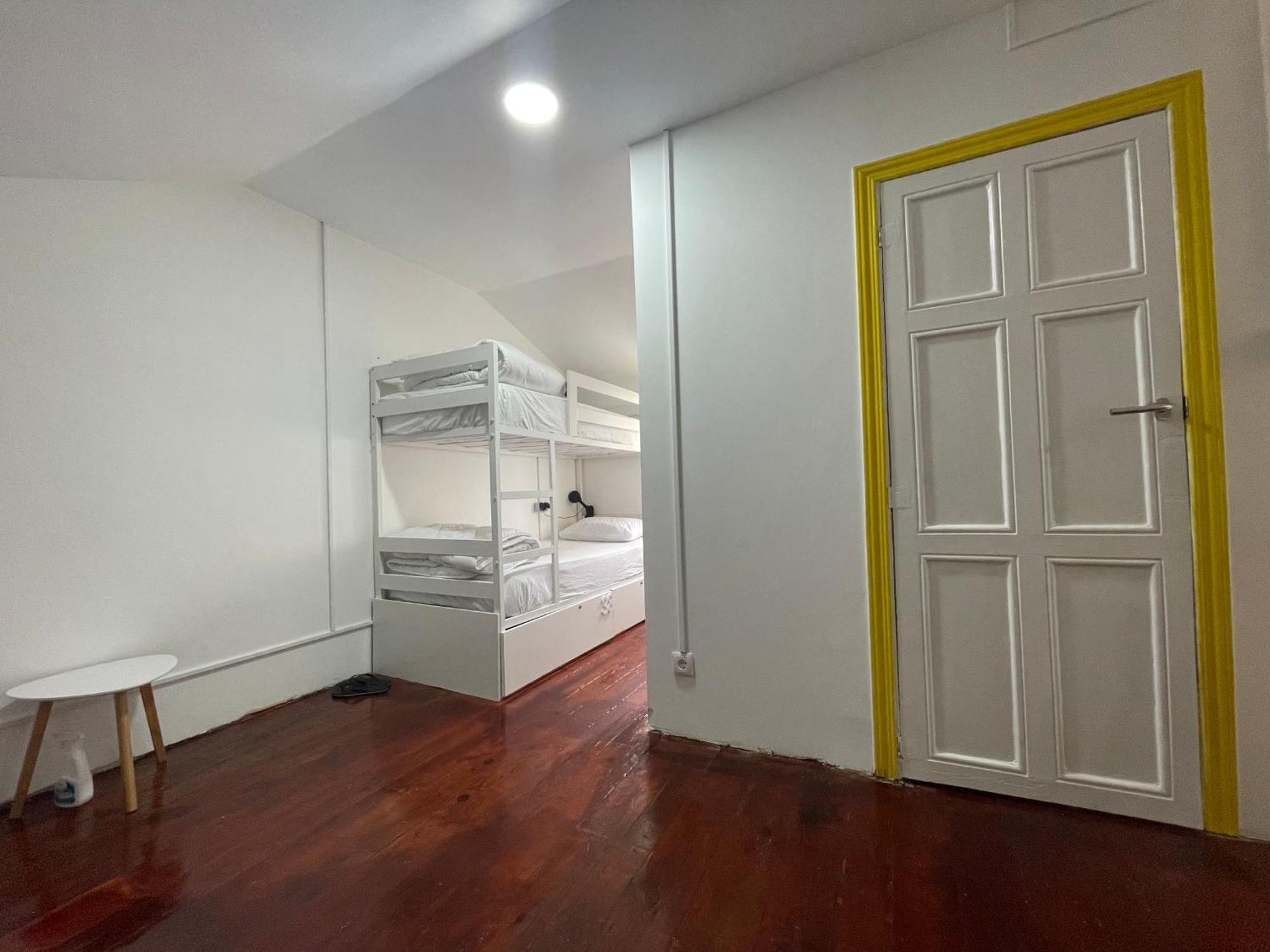 Owls Hostel Ildefonso ปอร์โต ภายนอก รูปภาพ